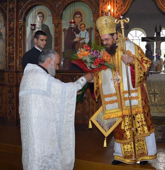НЕОЧАКВАНО В ЦЪРКОВНИЯ ЖИВОТ: Отец Тодор напуска църквата в Годеч, архиерейският наместник хвърли оставка