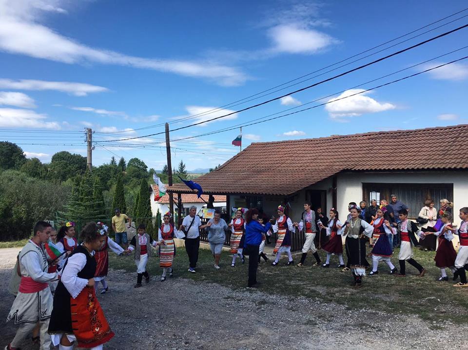 Село Мургаш отбелязва Съединението и празника си с фолклорна програма