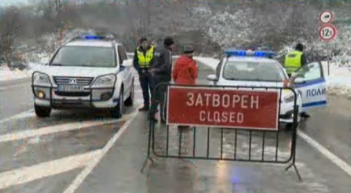 Без камиони през „Петрохан“ през зимата