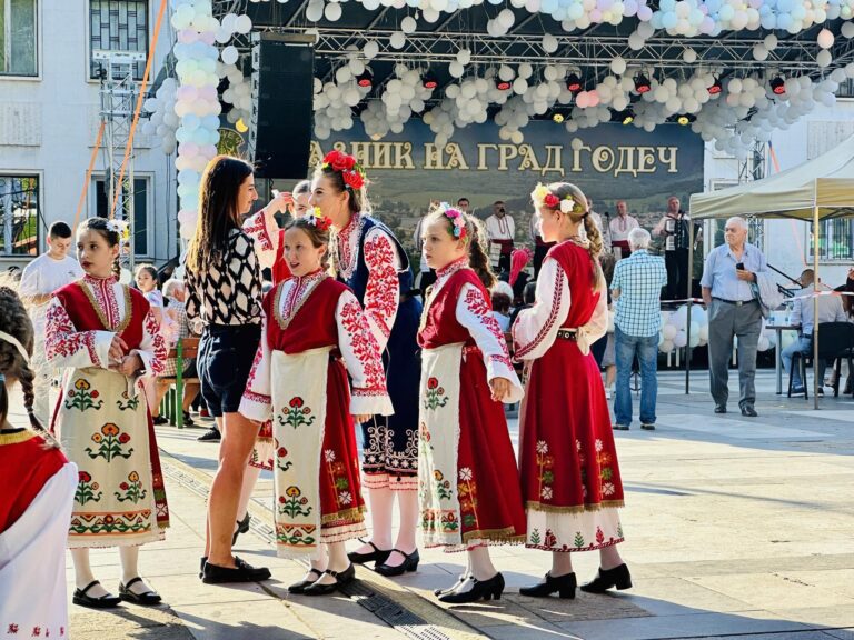 Танцьори и певци от София област, записахте ли се вече? Сцената ви чака!